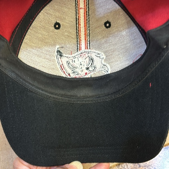 Tampa Bay Buccaneers NFL Cap - Picture 6 of 7